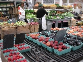 Click to see 060 Farmers Market 05.JPG