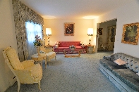 Click to see 02 Living Room 01.jpg