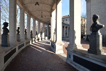 Click to see 07 Colonade.jpg