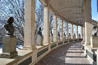 Click to see 12 Colonade.jpg