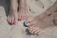 Click to see 063 Pretty Feet.jpg