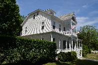 Click to see 44 Heights Victorian.jpg