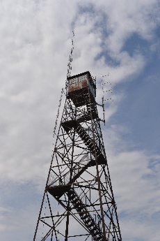 Click to see 24 Fire Tower Climb 01.jpg