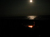 Click to see 33 Beach Fire.JPG